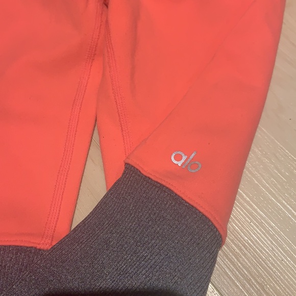 Alo Airbrush High-Waist Highlight Goddess Legging - Picture 4 of 6